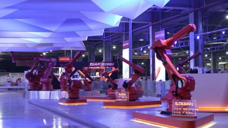 Manufacturer of welding robots