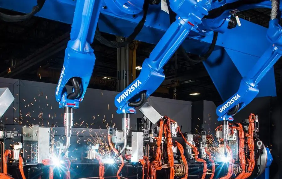 سازنده ربات جوشکاری