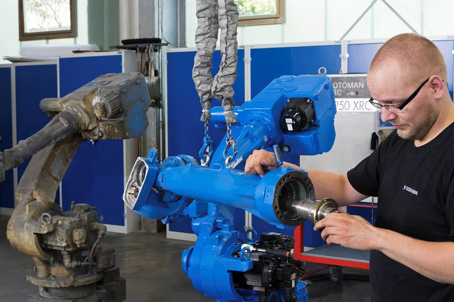 تعمیر و نگهداری ربات