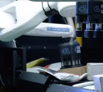 ربات وان پلاس